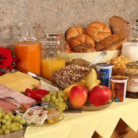 Guest house Garni Haus Anita 3*