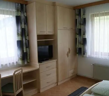 Garni Haus Anita 3*